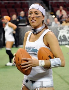 Bell warming up prior to the 2012 LFL Championship game (Photo: Ethan Miller Getty Images)